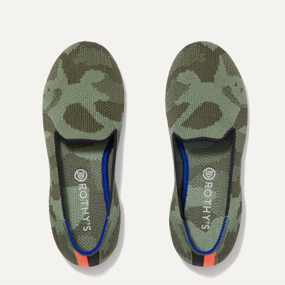 ROTHY’S The Kids Loafer in Olive Camo Size 3‎